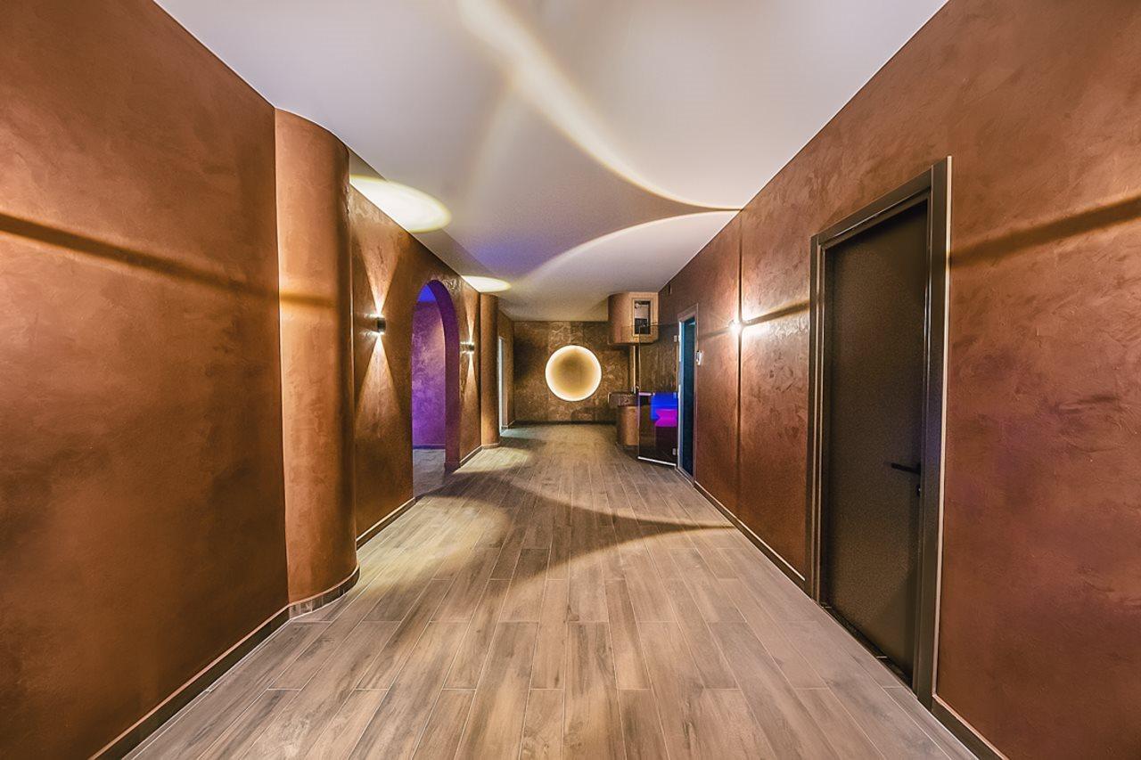 Hotel Meta Business By King David 4*